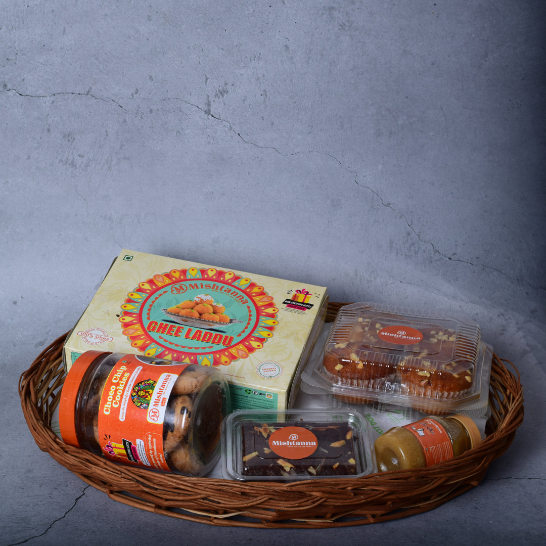 Gift Hamper @ 699