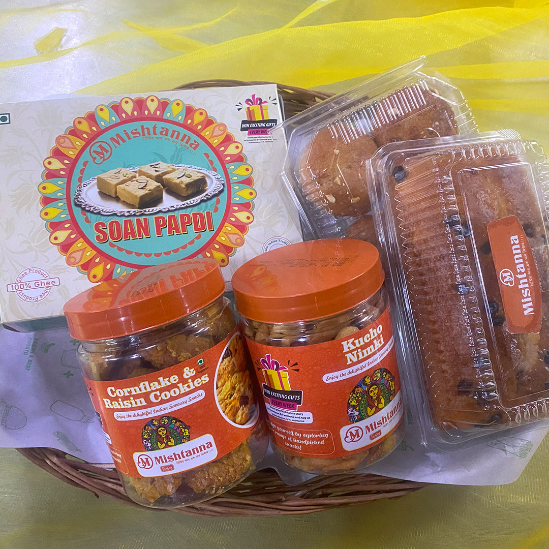 Gift Hamper @699