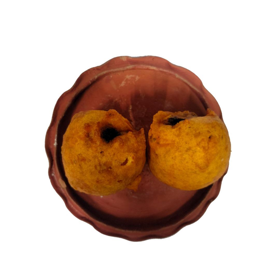 Alu Boonda with Chutney