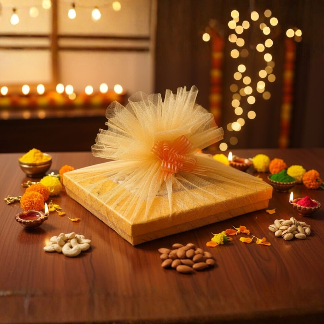 Assorted Dry Fruit Box (700g)